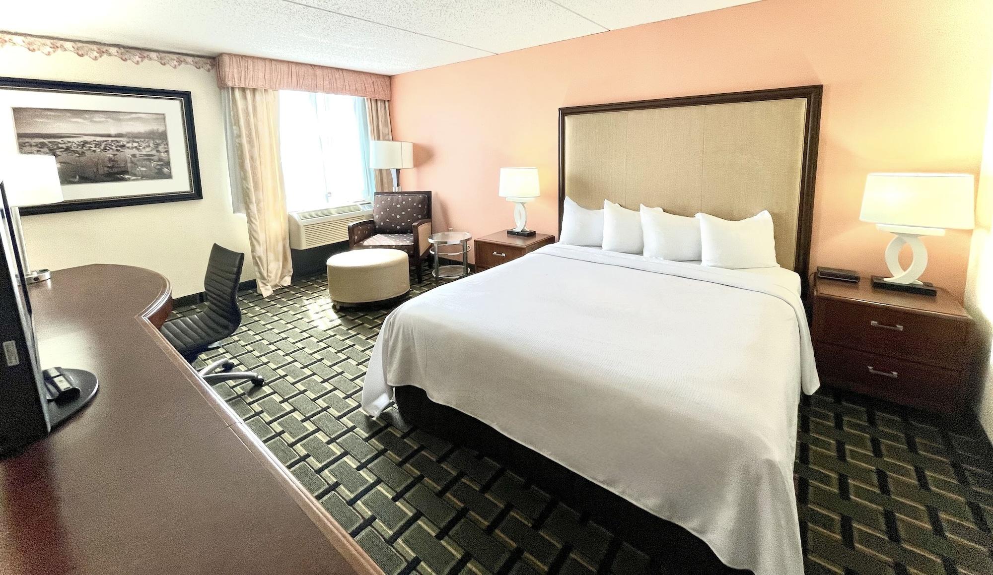 Fairbridge Hotel Cleveland East Wickliffe Экстерьер фото