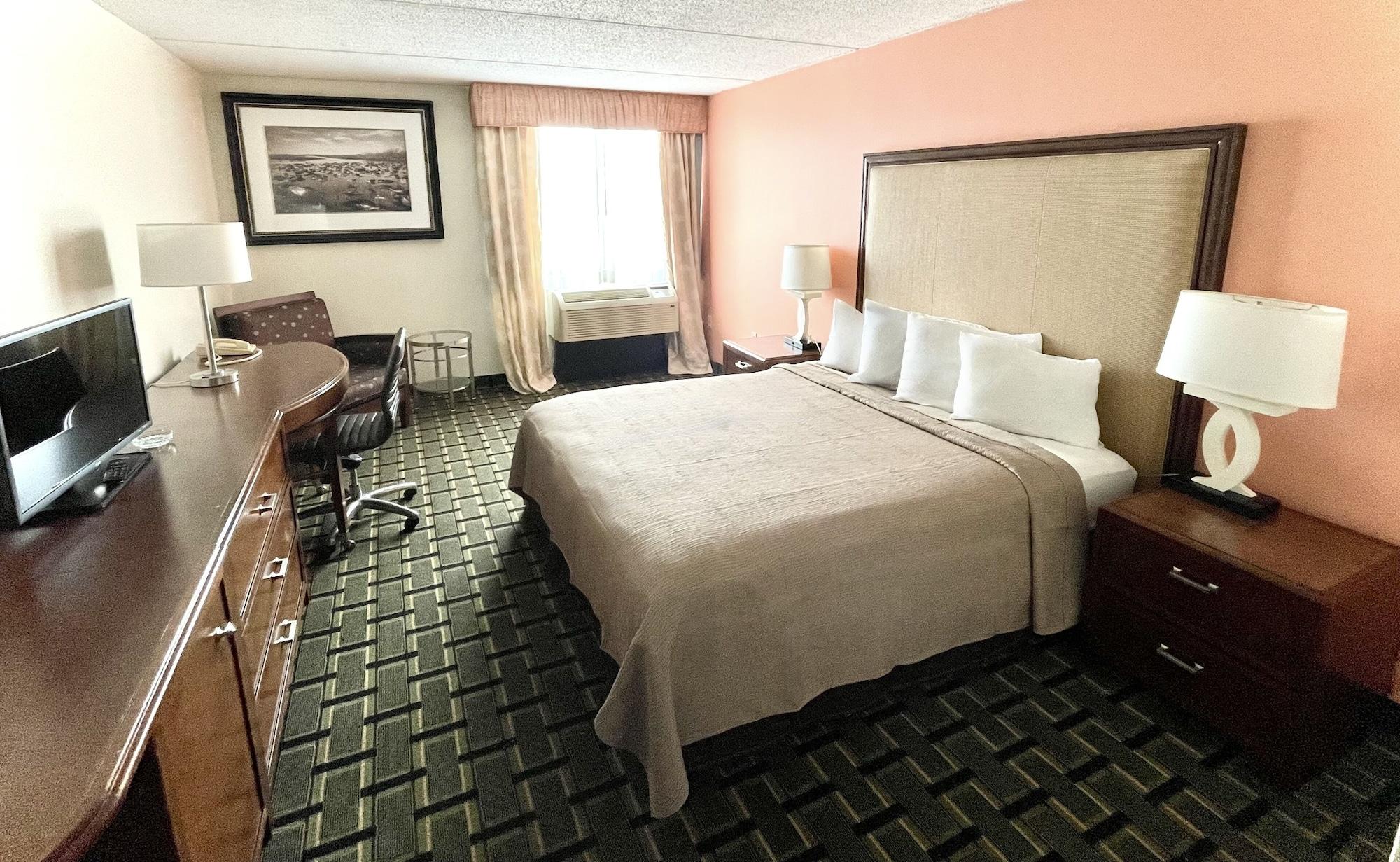 Fairbridge Hotel Cleveland East Wickliffe Экстерьер фото