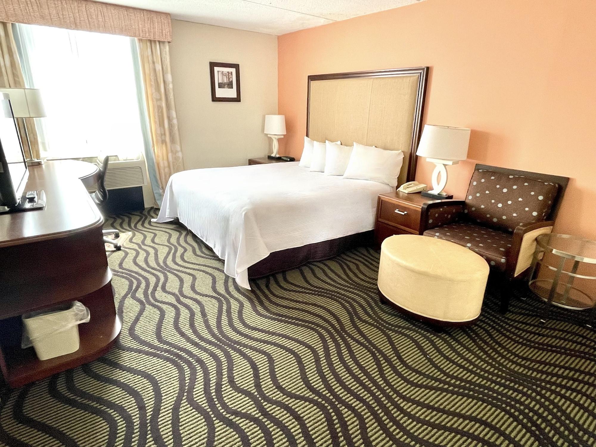 Fairbridge Hotel Cleveland East Wickliffe Экстерьер фото