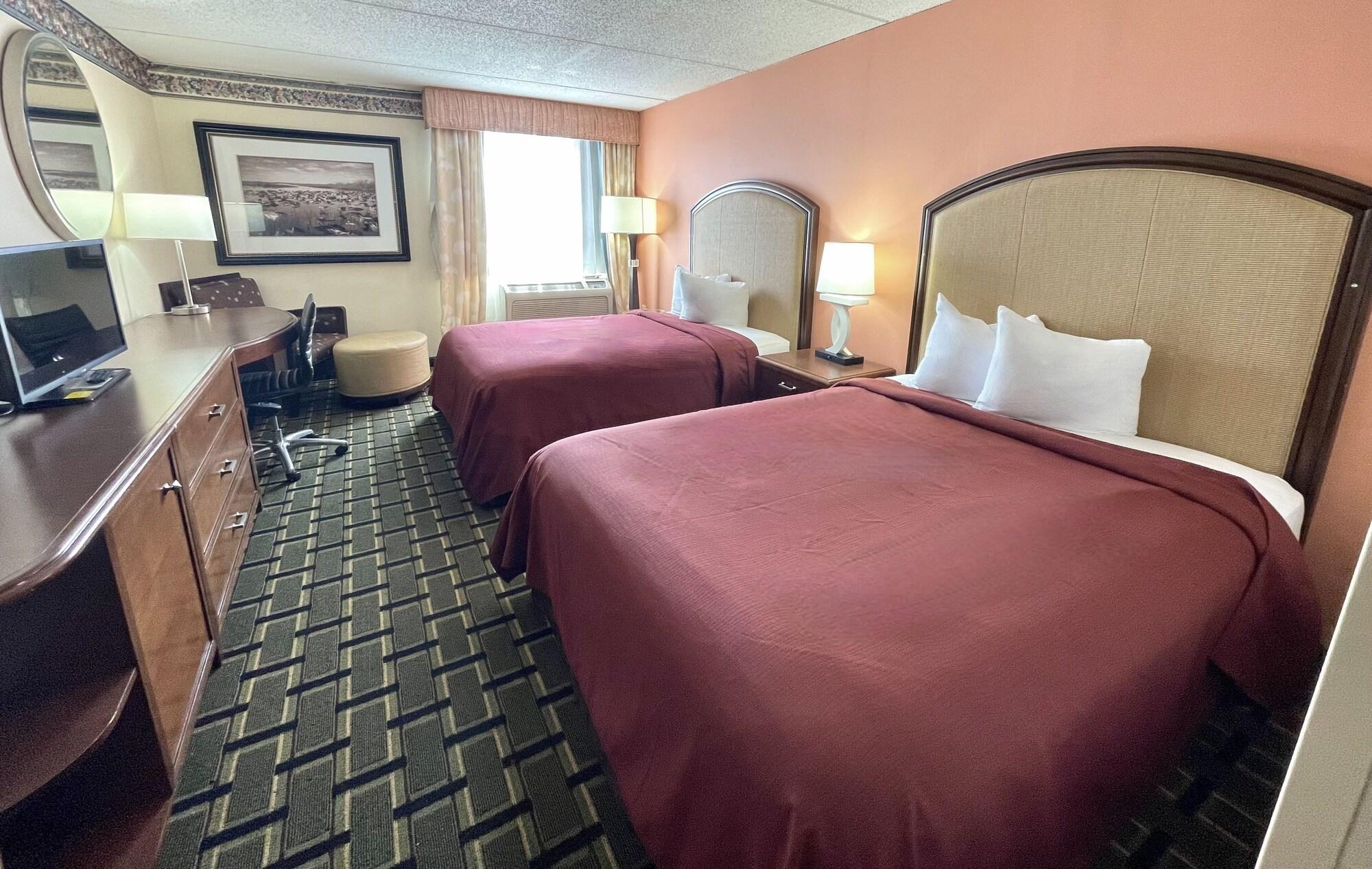 Fairbridge Hotel Cleveland East Wickliffe Экстерьер фото