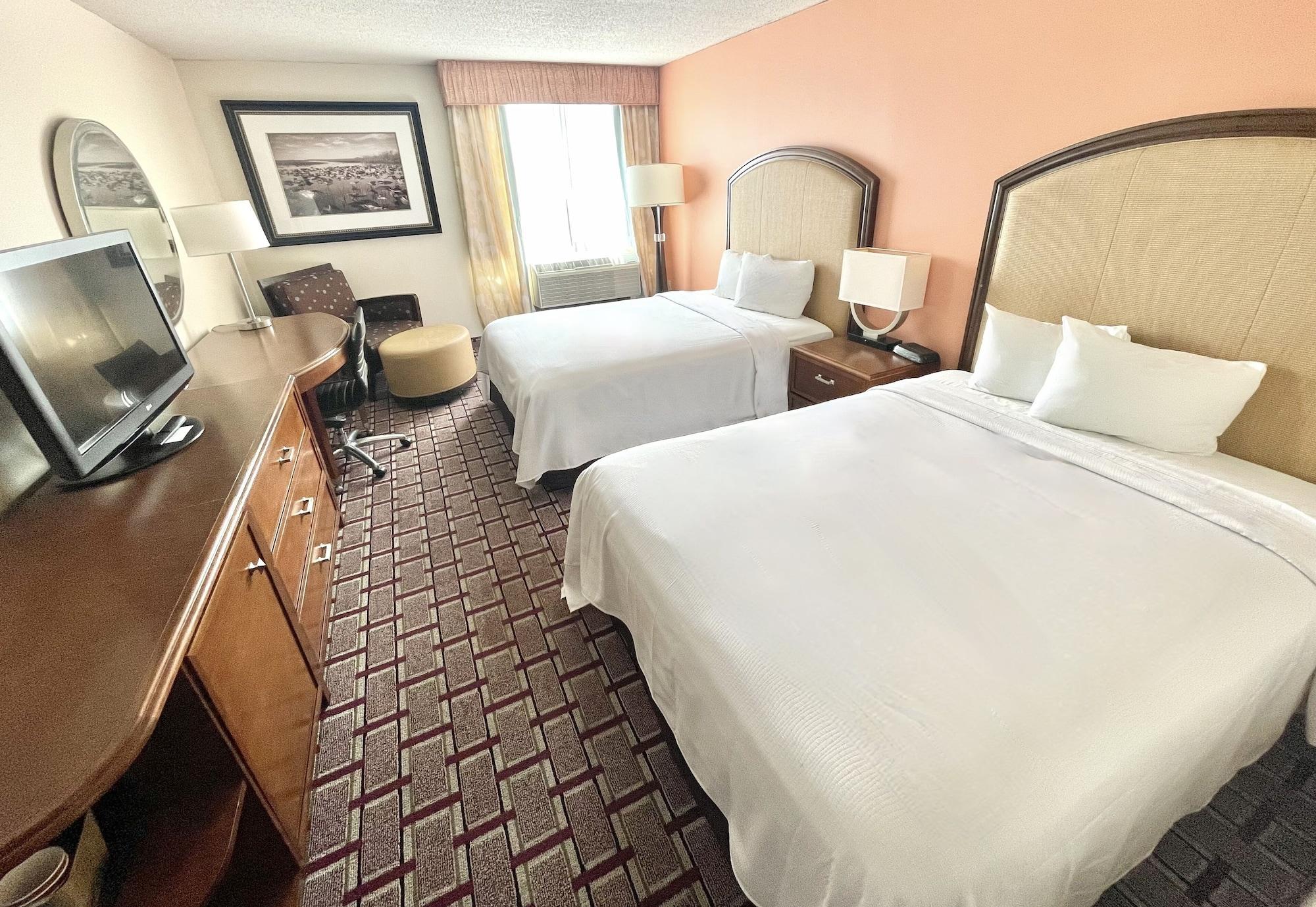 Fairbridge Hotel Cleveland East Wickliffe Экстерьер фото