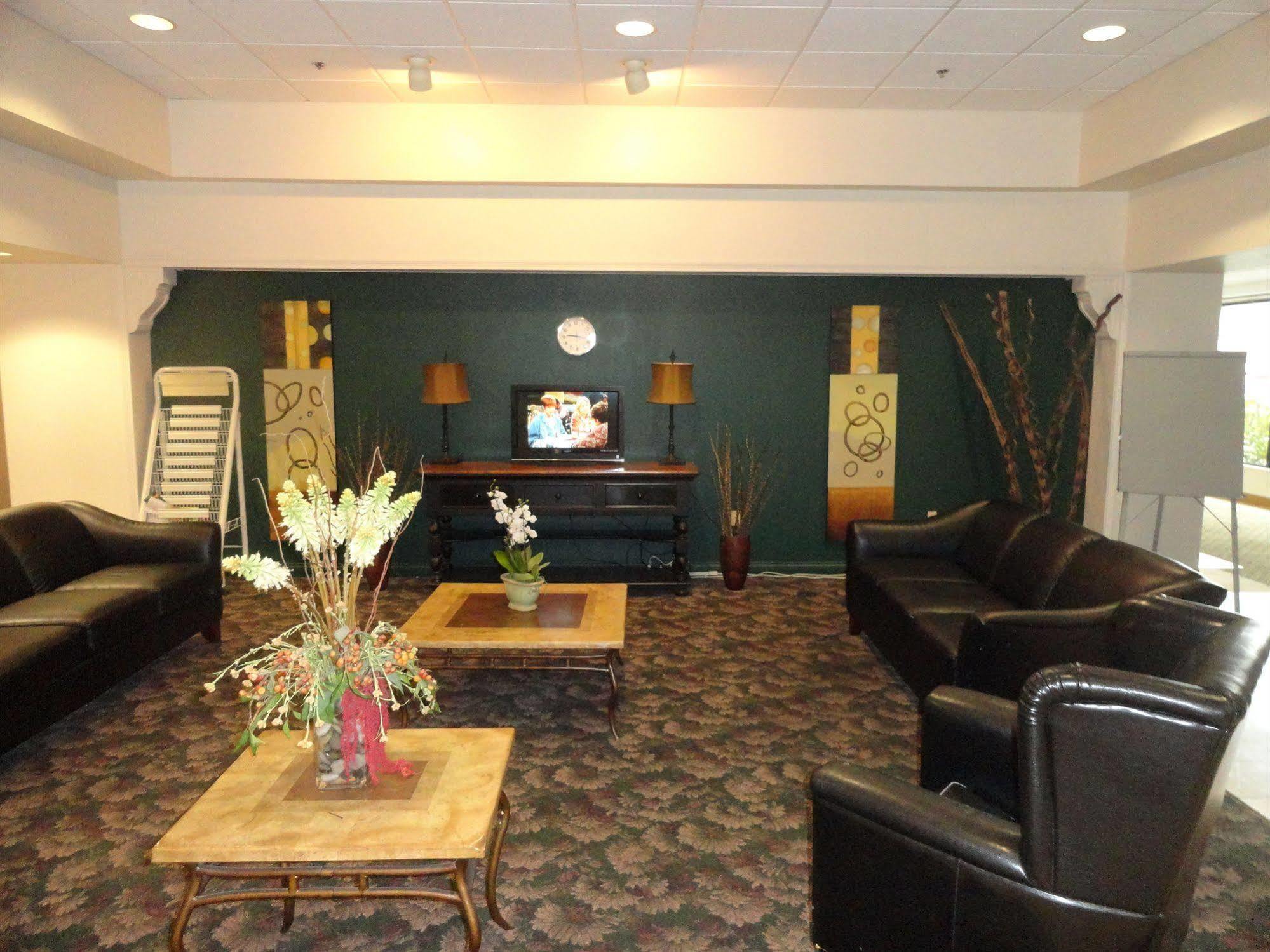 Fairbridge Hotel Cleveland East Wickliffe Экстерьер фото