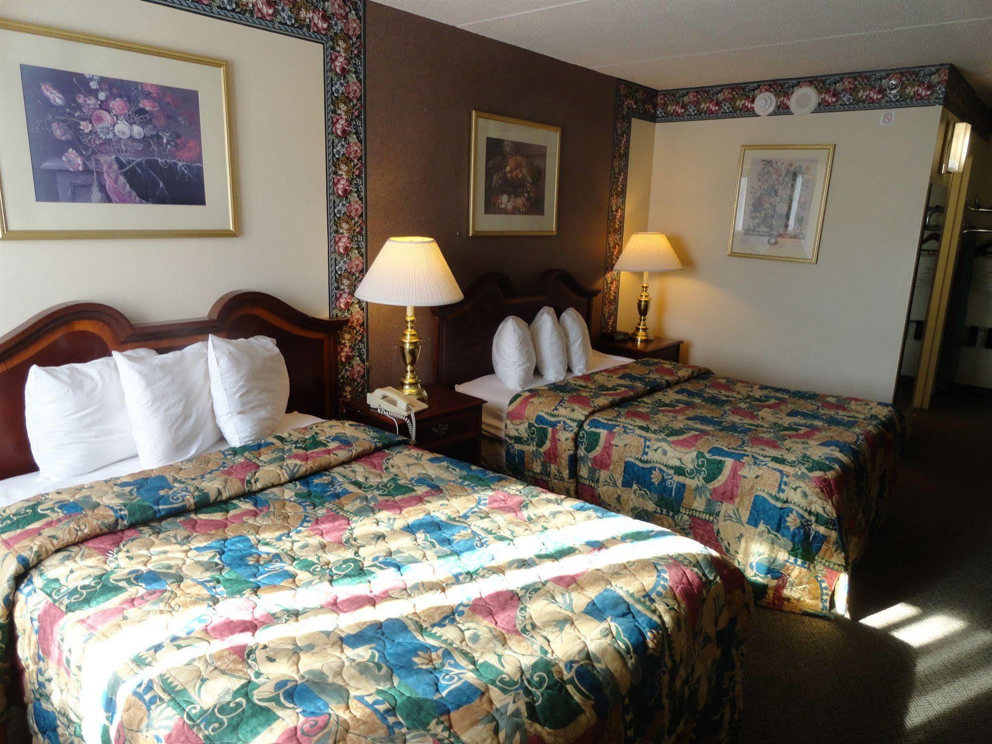 Fairbridge Hotel Cleveland East Wickliffe Экстерьер фото