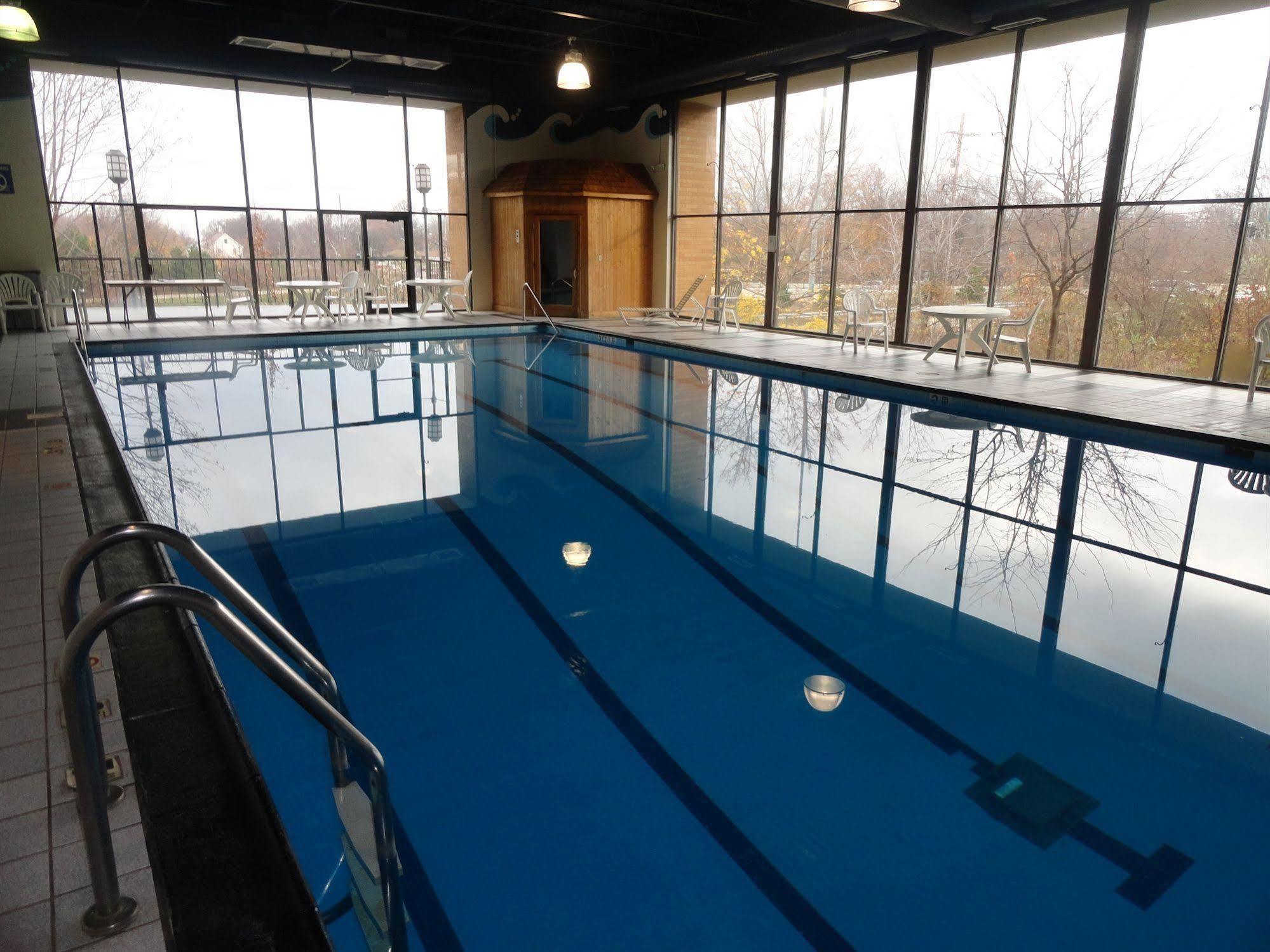 Fairbridge Hotel Cleveland East Wickliffe Экстерьер фото